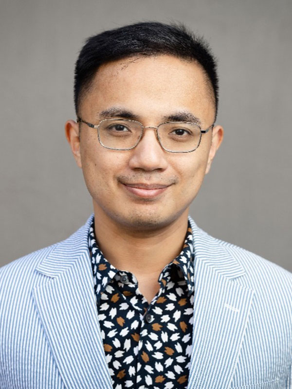 A headshot of Simon Sihang Luo